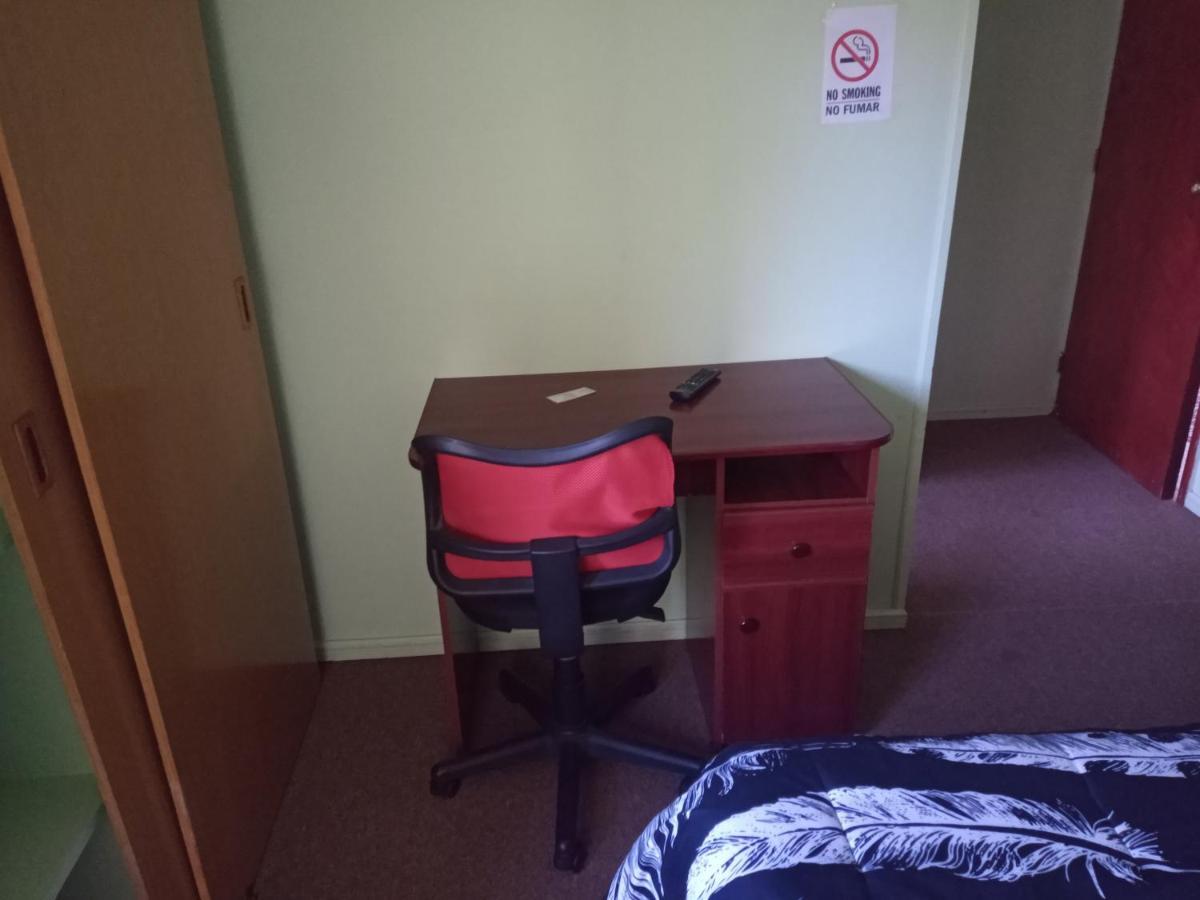 Hostal El Toque De Pilar Punta Arenas Esterno foto