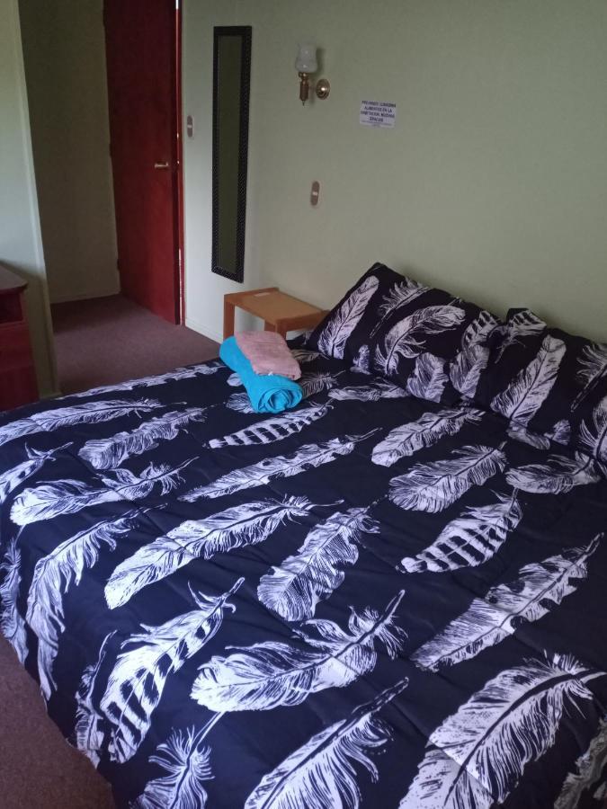 Hostal El Toque De Pilar Punta Arenas Esterno foto
