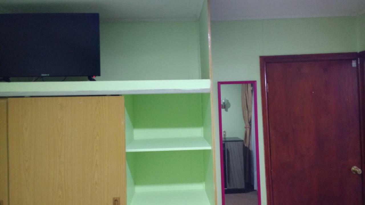 Hostal El Toque De Pilar Punta Arenas Esterno foto